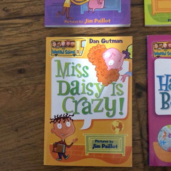 My Weird School books - Picture 4 of 6